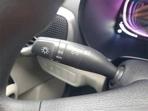 New 2025 Kia Soul LX image 28