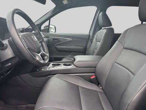 Used 2024 Honda Passport EX-L image 14