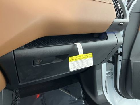 New 2026 Nissan Pathfinder Platinum AWD/4WD image 39