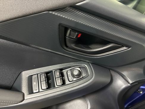 Used 2025 Subaru Crosstrek 2.0i Premium image 26