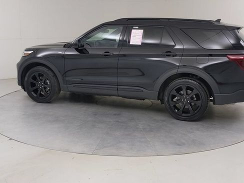 Certified 2023 Ford Explorer ST-Line AWD/4WD image 19