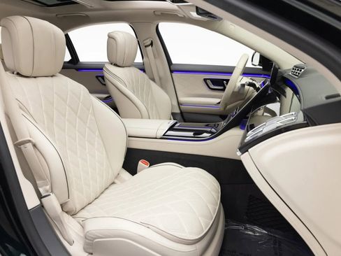 Used 2022 Mercedes-Benz S 580 4MATIC Sedan image 4