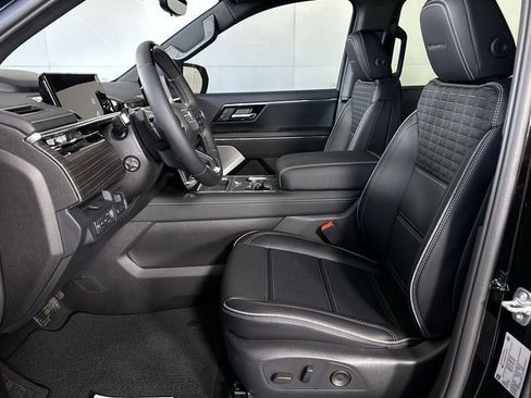 Used 2025 GMC Sierra EV Denali AWD/4WD image 20