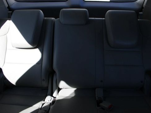 Used 2011 Honda Odyssey EX-L image 12