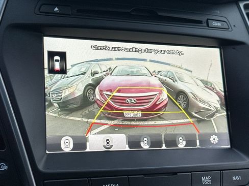 Used 2017 Hyundai Santa Fe Sport image 20