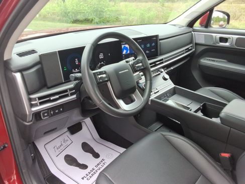Used 2026 Hyundai Santa Fe SEL AWD/4WD image 27