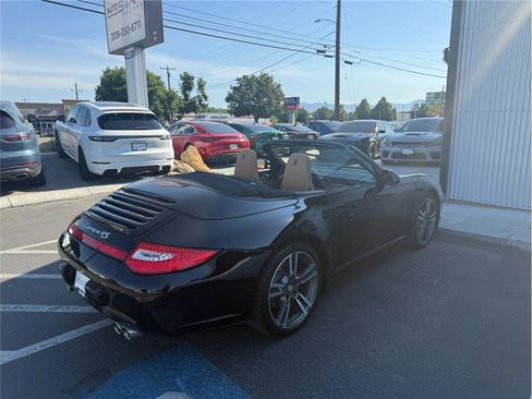 Used 2011 Porsche 911 Carrera 4S image 18