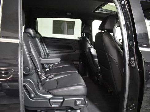 Used 2025 Honda Odyssey Sport-L image 36