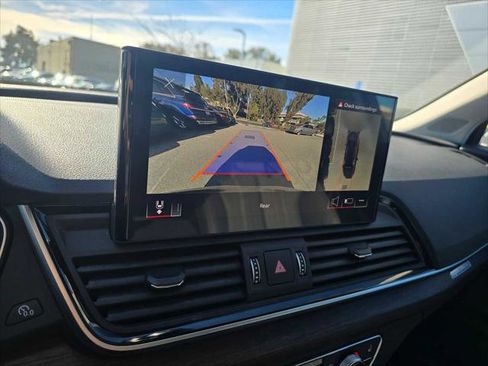 Used 2024 Audi Q5 2.0T Premium Plus w/ Premium Plus Package image 29