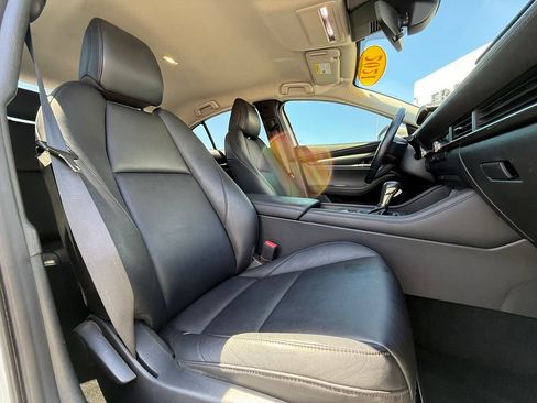 Used 2021 MAZDA MAZDA3 s FWD image 15