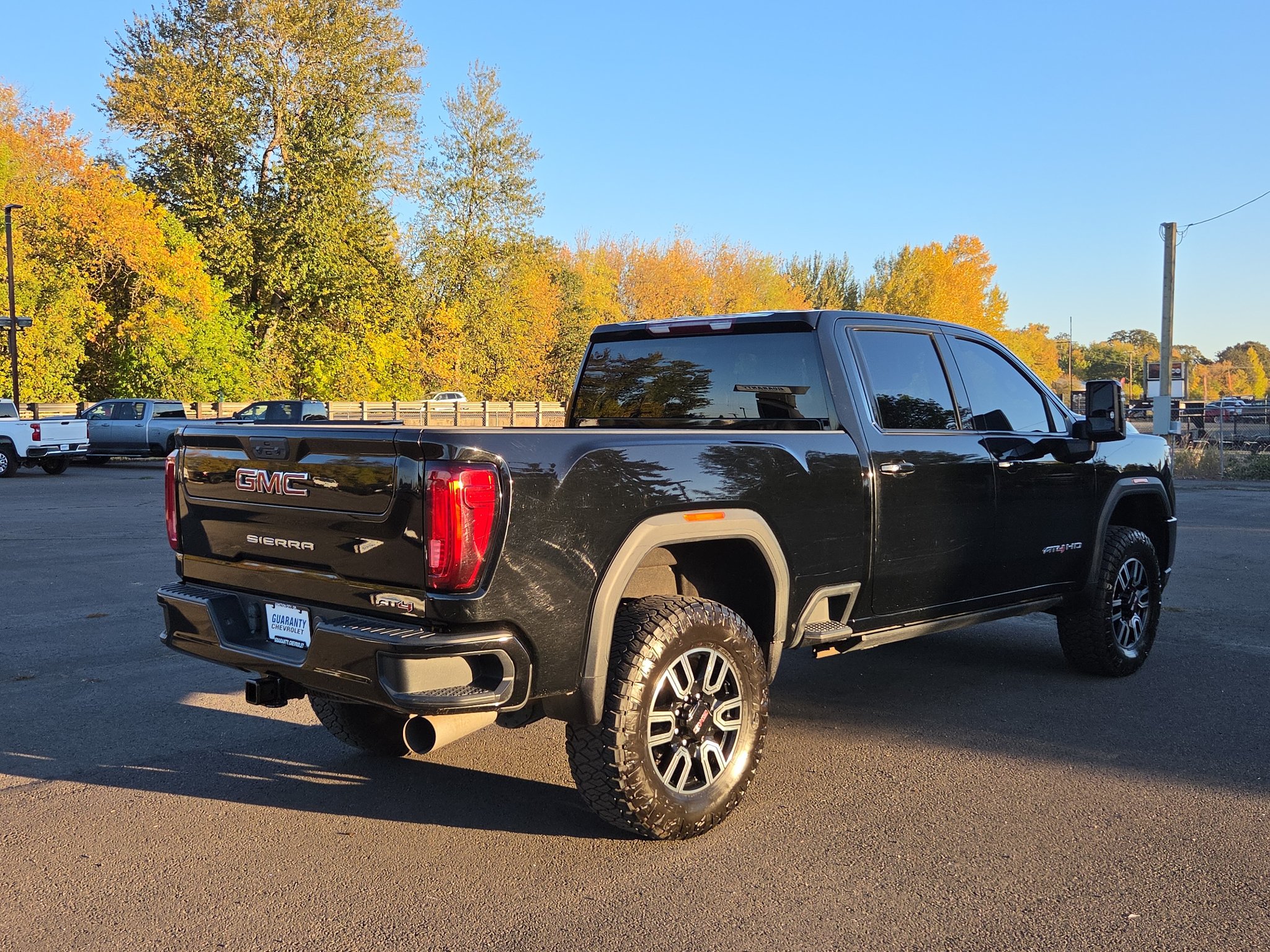 Used 2022 GMC Sierra 2500 AT4 AWD/4WD image 11