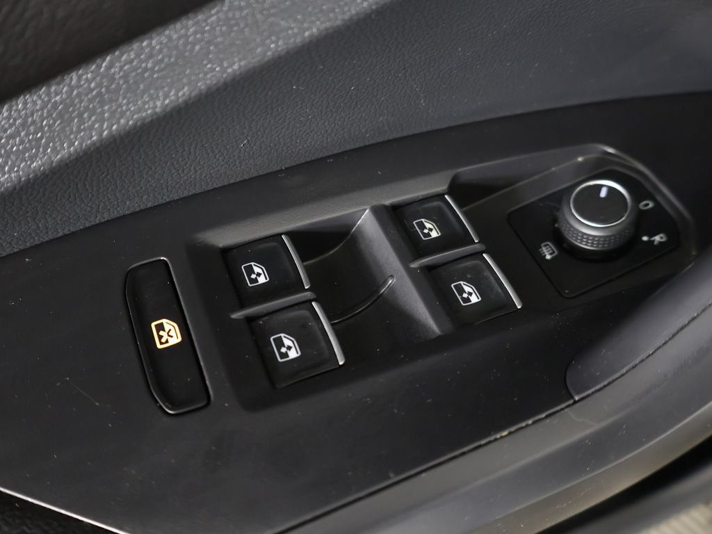 Used 2023 Volkswagen Jetta Sport FWD image 33