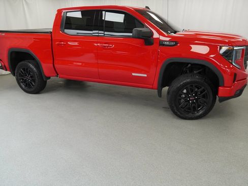 Used 2024 GMC Sierra 1500 Elevation w/ X31 Off-Road Package AWD/4WD image 6