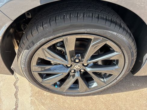 Used 2024 Toyota Corolla SE image 11