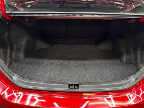 Used 2019 Toyota Corolla SE FWD image 46