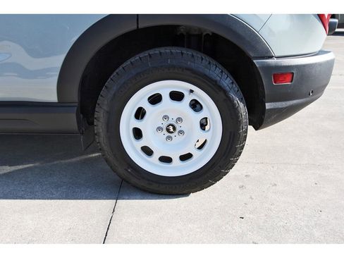 Used 2024 Ford Bronco Sport Heritage w/ Heritage Convenience Package image 32