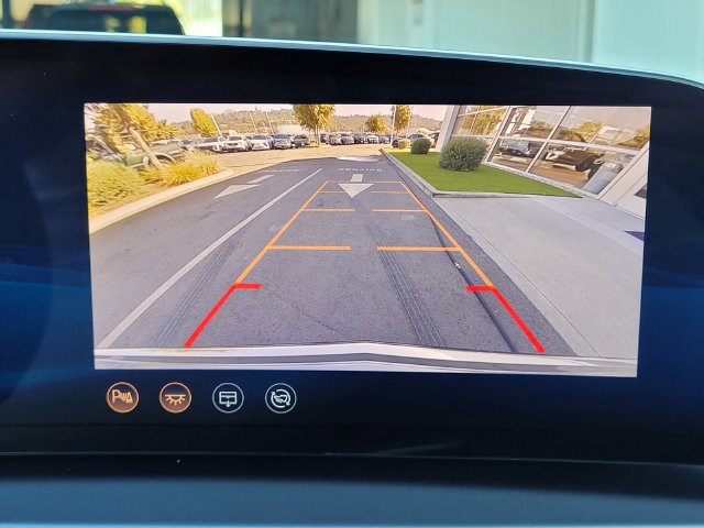 Certified 2024 Cadillac Lyriq Tech RWD image 11
