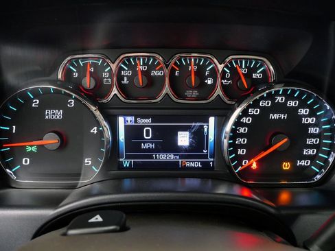 Used 2019 GMC Sierra 2500 SLT w/ Driver Alert Package AWD/4WD image 26