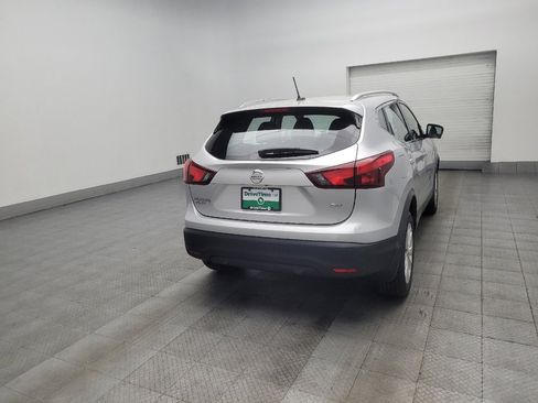 Used 2017 Nissan Rogue Sport SV w/ SV Premium Package FWD image 9