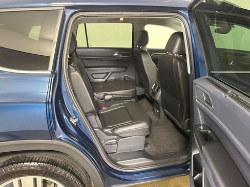 Used 2019 Volkswagen Atlas SEL AWD/4WD image 16