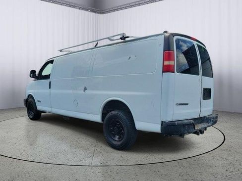 Used 2006 Chevrolet Express 2500 Extended w/ Power and Light Package RWD image 4
