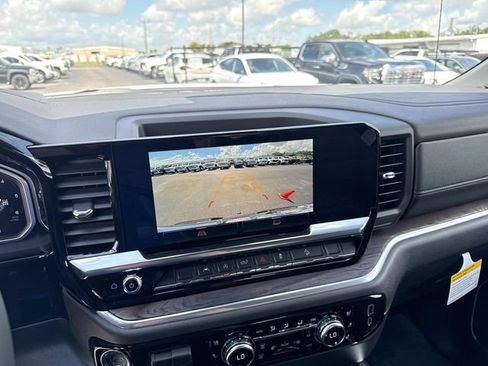 New 2026 GMC Sierra 1500 SLT w/ SLT Premium Package AWD/4WD image 20