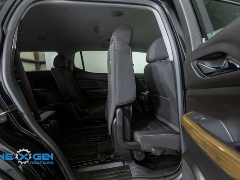 Used 2021 GMC Acadia SLE w/ Driver Convenience Package AWD/4WD image 37