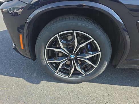 Certified 2023 BMW X4 M40i w/ Premium Package image 7