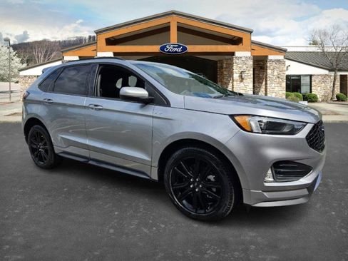 Used 2022 Ford Edge ST-Line image 2