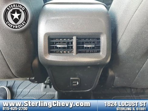 Used 2022 Chevrolet Equinox LT image 25