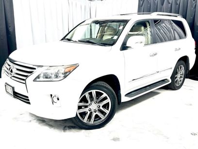 Used 2013 Lexus LX 570 4WD w/ Luxury Pkg