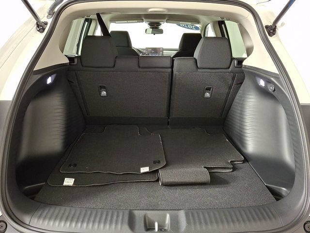 Used 2026 Honda HR-V LX image 28