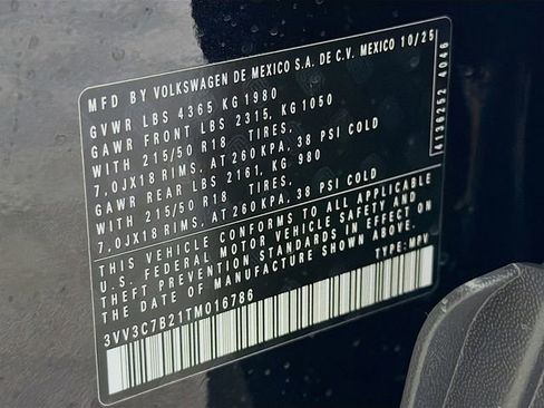 New 2026 Volkswagen Taos SE FWD image 31
