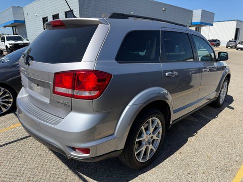 Used 2015 Dodge Journey SXT w/ Flexible Seating Group AWD/4WD image 2