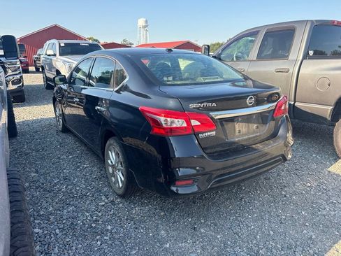 Used 2018 Nissan Sentra SV FWD image 3