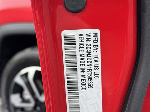 Used 2024 Jeep Compass Limited image 30