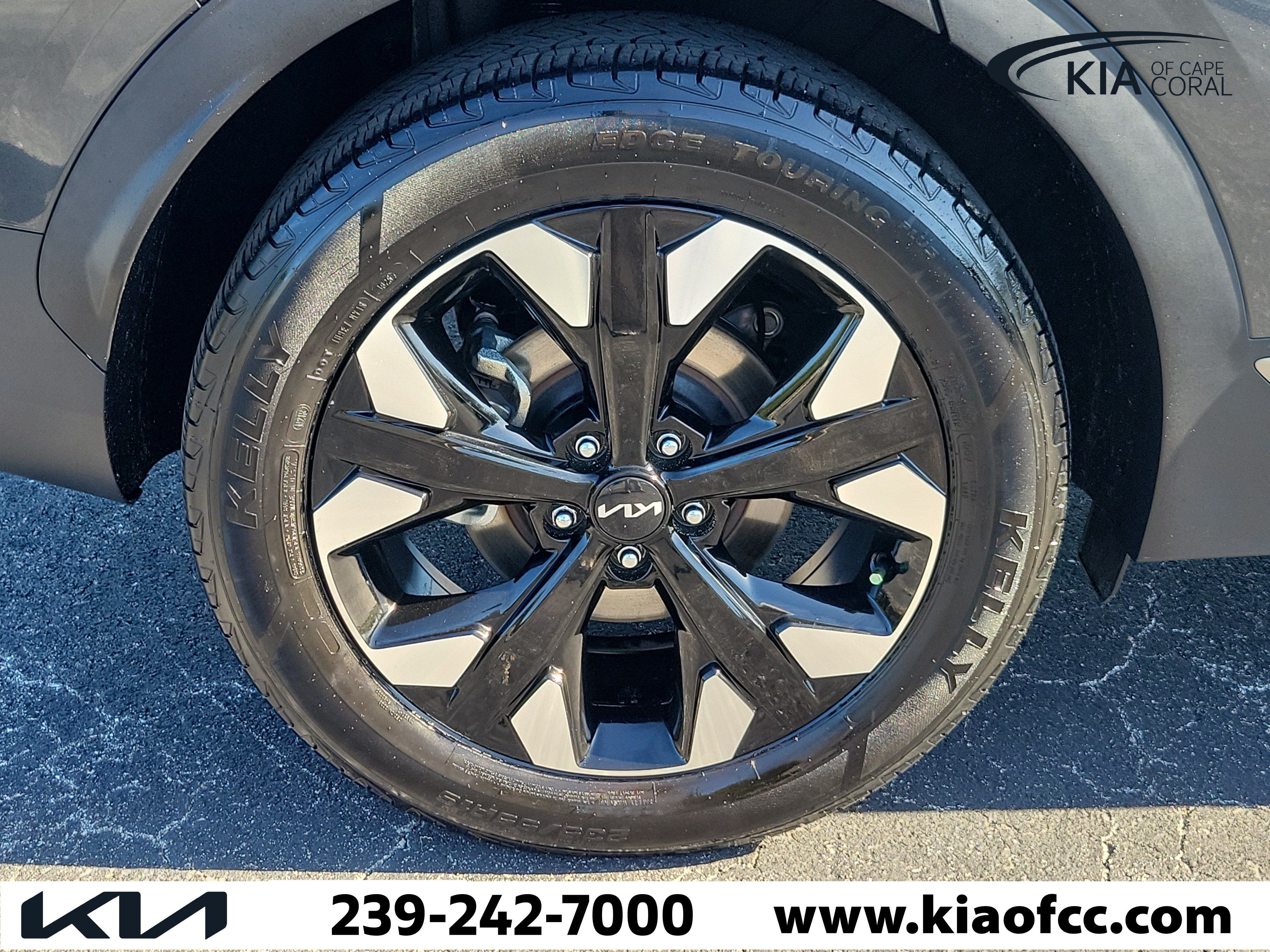 Used 2023 Kia Sportage X-Line w/ X-Line Premium Package AWD/4WD image 9