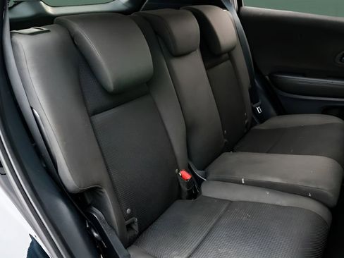 Used 2021 Honda HR-V Sport image 18