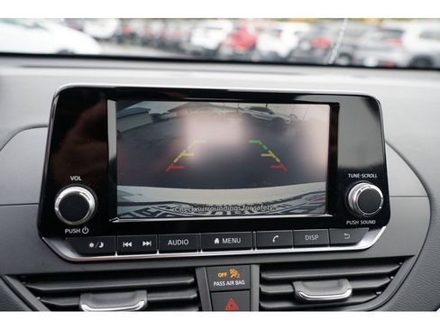 Used 2022 Nissan Altima 2.5 S image 26