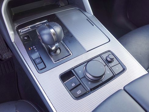 Used 2024 MAZDA CX-90 Plug-In Hybrid w/ Premium Pkg image 19