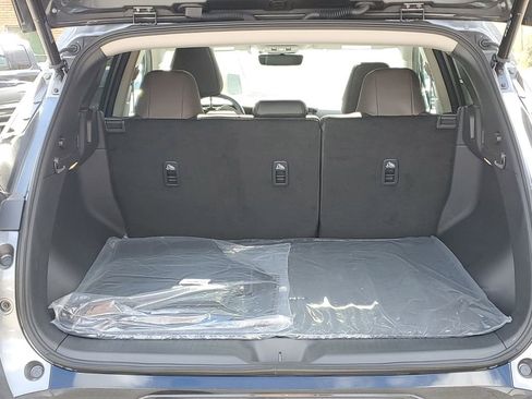 New 2025 Nissan Murano Platinum image 8