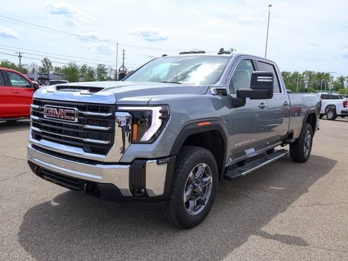 New 2026 GMC Sierra 3500 SLE w/ SLE Value Package image 24