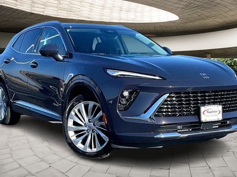 New 2026 Buick Envision Avenir image 2