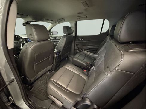 Certified 2023 GMC Acadia SLT w/ Elevation Edition AWD/4WD image 24