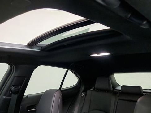 Used 2025 Lexus UX 300h FWD image 69
