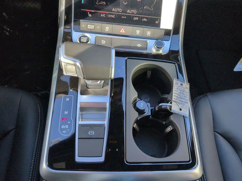 New 2026 Audi Q7 2.0T Premium image 17