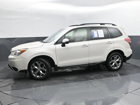 Used 2016 Subaru Forester 2.5i Touring w/ Eyesight & Navigation System image 2
