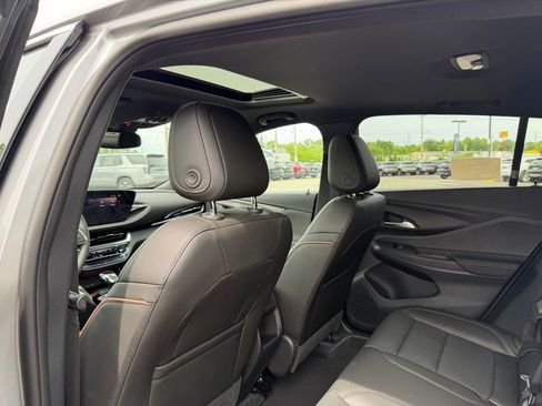 New 2026 Buick Envista Preferred FWD image 12