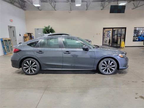 Certified 2024 Honda Civic EX-L image 5