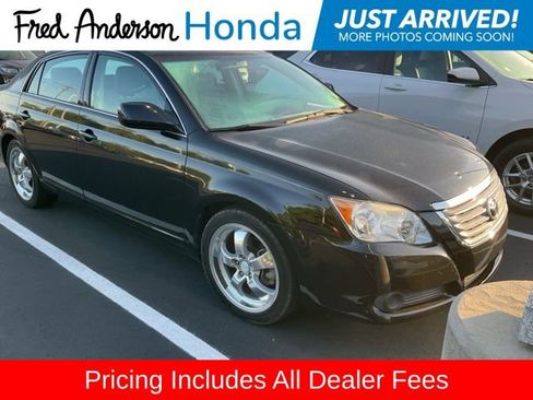 Used 2009 Toyota Avalon XL FWD image 1